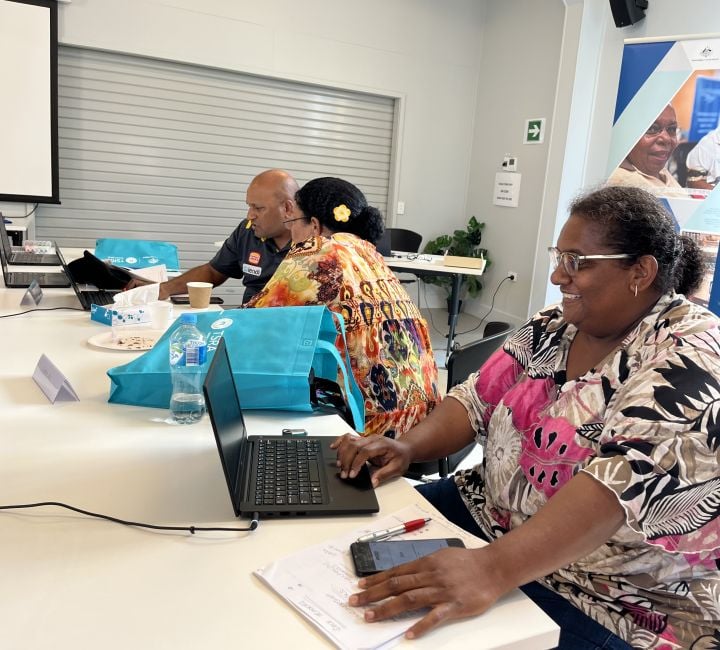 TSRA celebrates You Sabe Business graduates